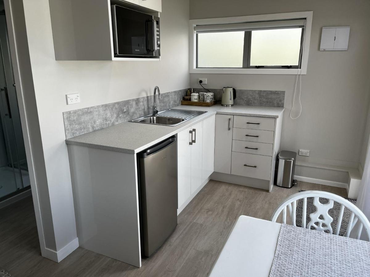 Raglan Retreat On Gilmour Apartment Ngoại thất bức ảnh
